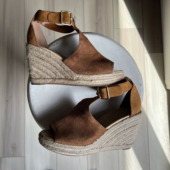 Tan Suade Platform Wedge Espadrille Heeled Sandal Size 7.5 Women’s - Picture 3 of 6